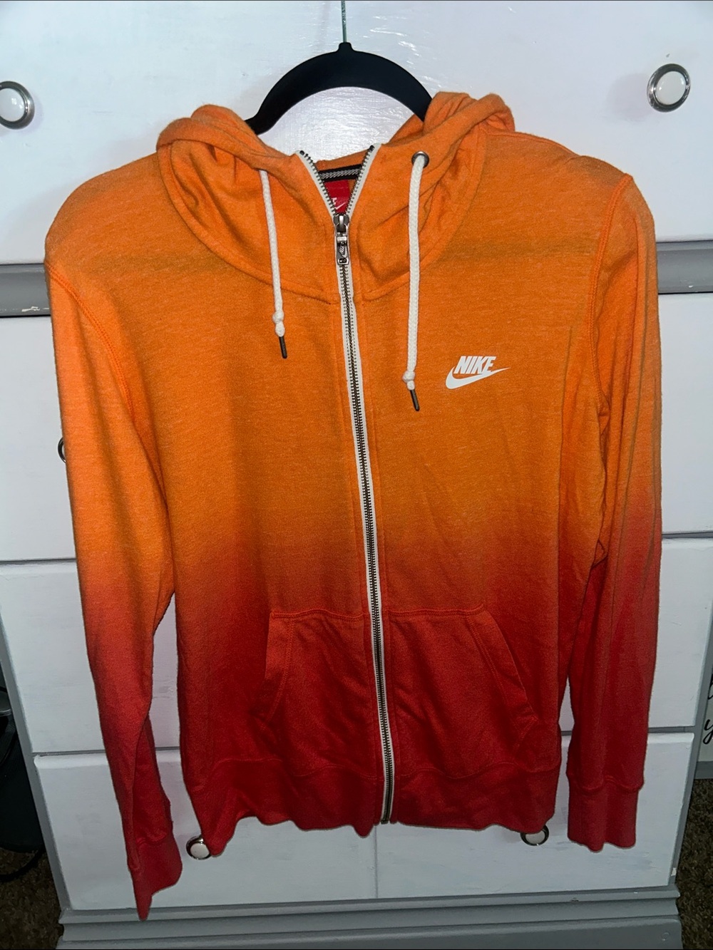 Women’s Nike Orange to Red Gradient Sportswear Zip-Up Hoodie Size Large